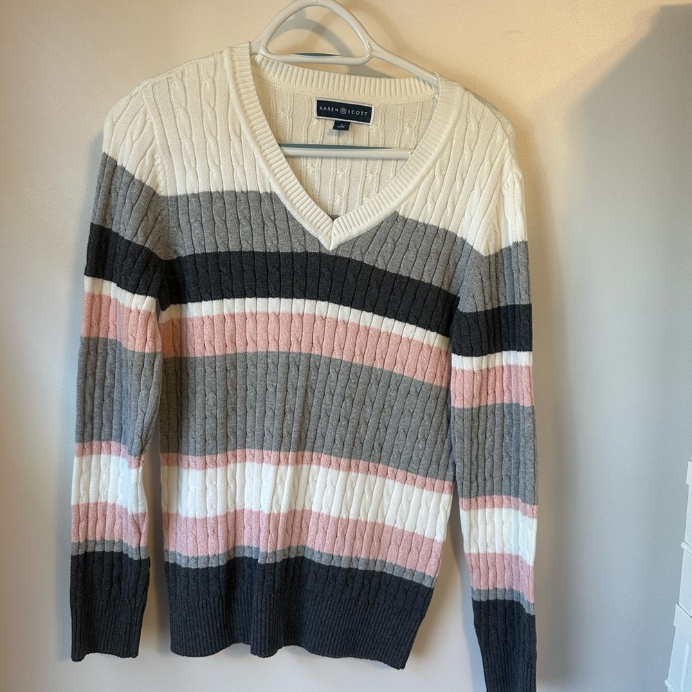 Karen Scott sweater